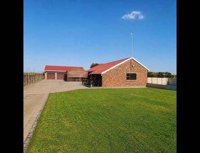 3 BEDROOM HOUSE FOR SALE IN VAN DER WESTHUIZEN